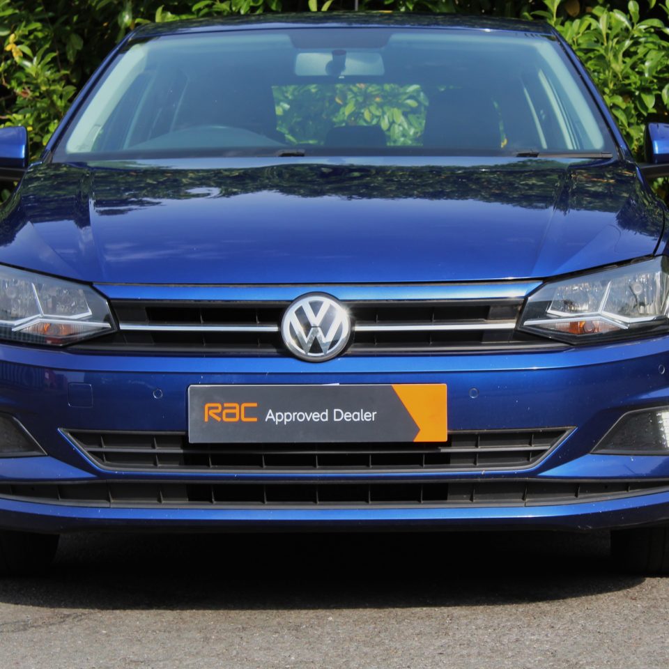 2018 VOLKSWAGEN POLO TSI SE OFFERS AN EXCEPTIONAL BLEND OF EFFICIENCY FIND OUT THE DETAILS... photo
